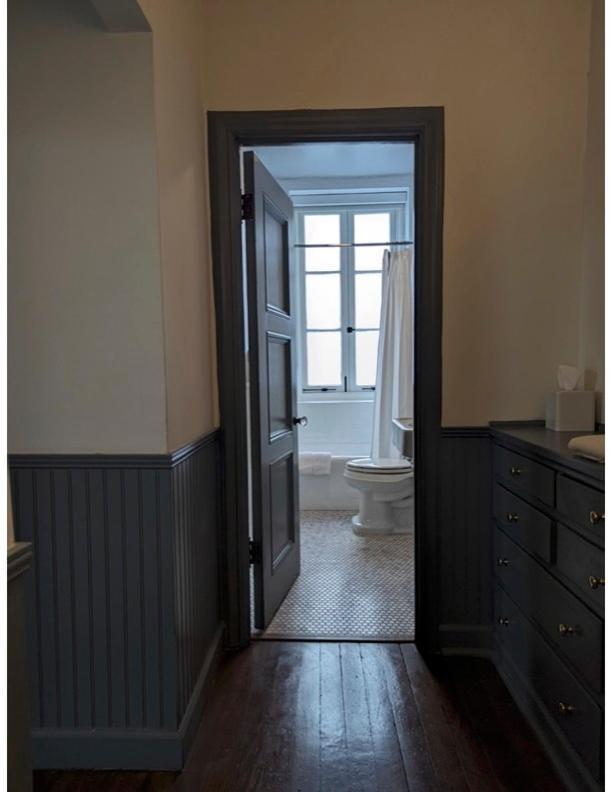 Carlotta - 30 Day Requirement Apartment Los Angeles